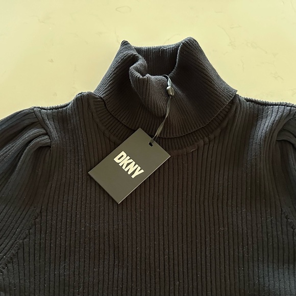 DKNY Ribbed turtleneck sweater puffer sleeve - Picture 5 of 6